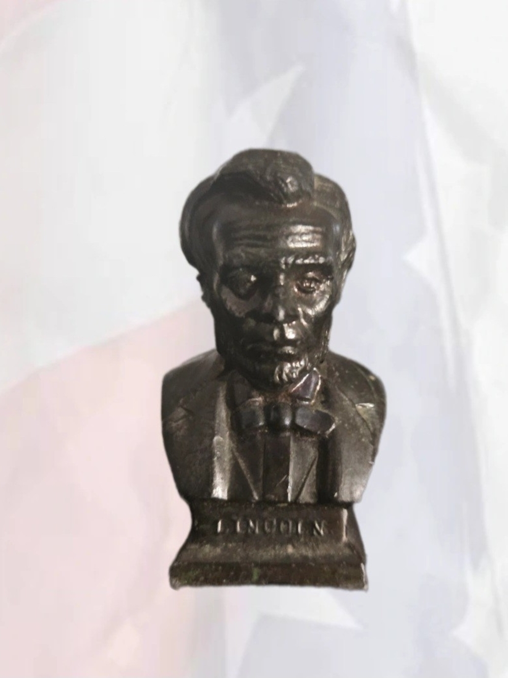 Vintage Abraham Lincoln 2.5” Miniature Metal Bust Display Figurine